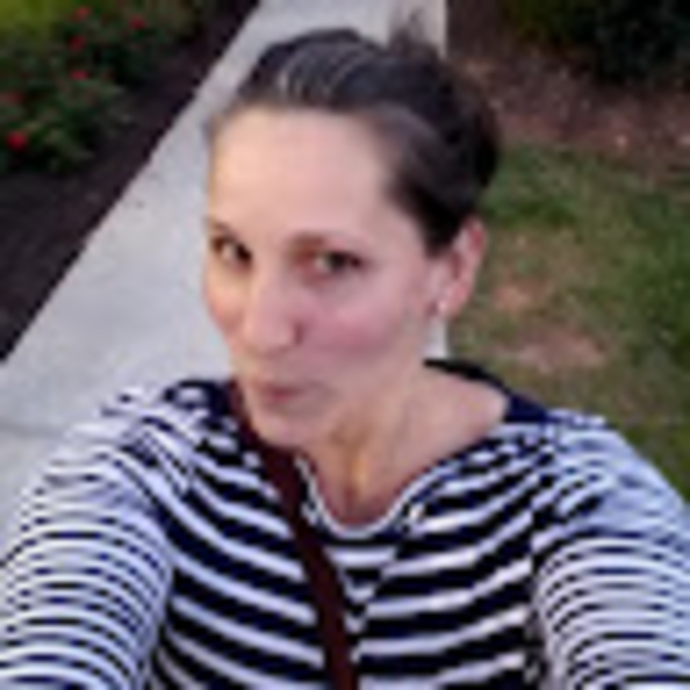 Meet your Posher, Debbi